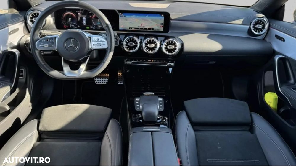 Mercedes-Benz CLA 250 - 3