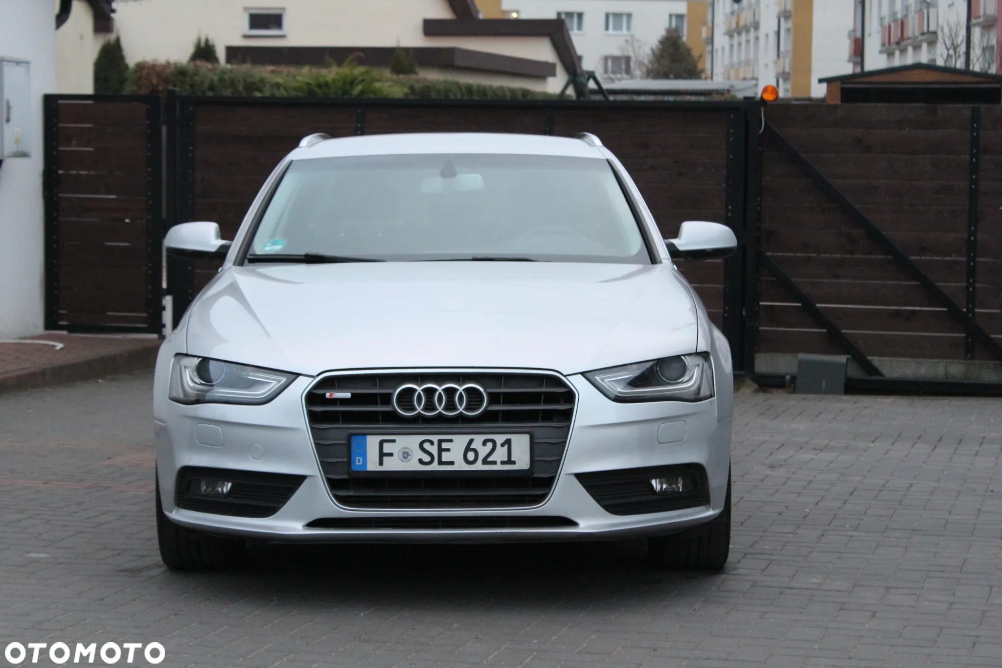 Audi A4 2.0 TDI Limited Edition - 2