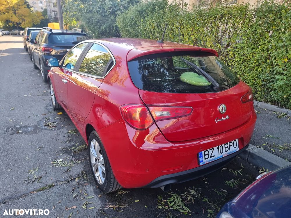 Alfa Romeo Giulietta 1.6 JTDM 16V - 11