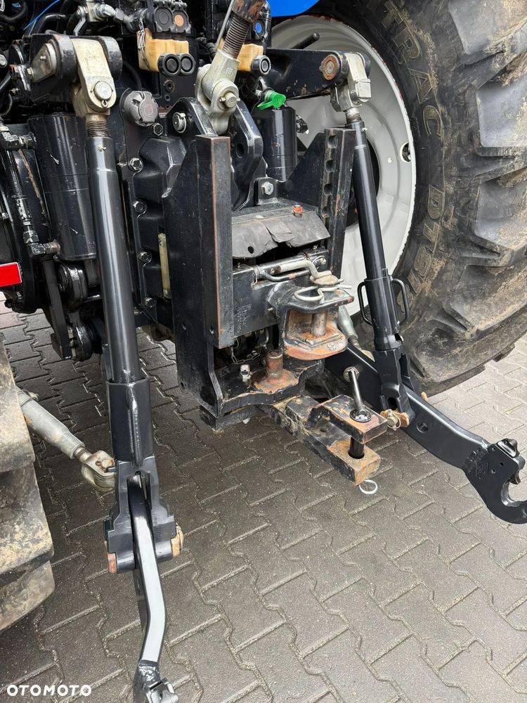 New Holland T7040  T7050 t 7.215 case puma - 23