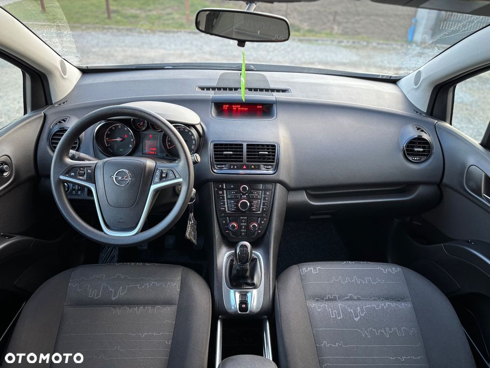 Opel Meriva - 13