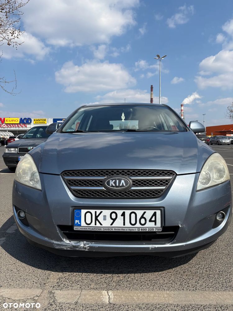 Kia Ceed 1.6 Comfort - 2