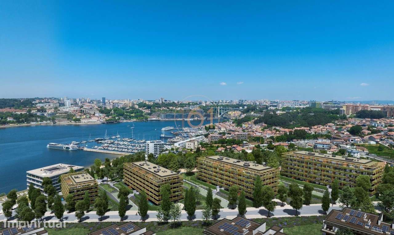 T2 com 83,10m2  de área útil com varanda / terraço de 56,60 m2 - Grande imagem: 5/33