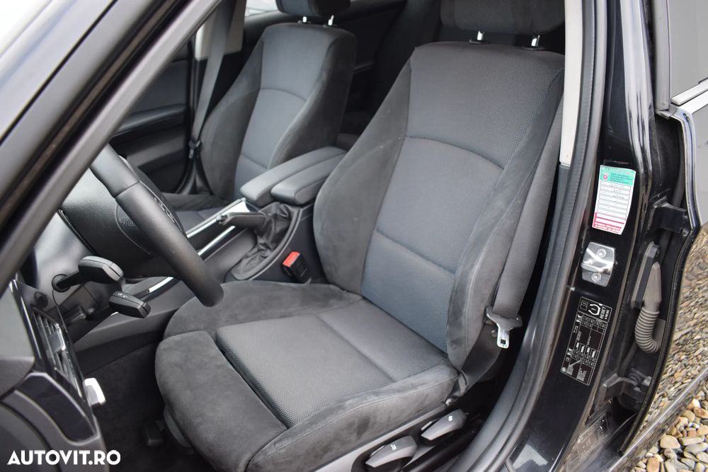 BMW Seria 3 320d DPF - 31