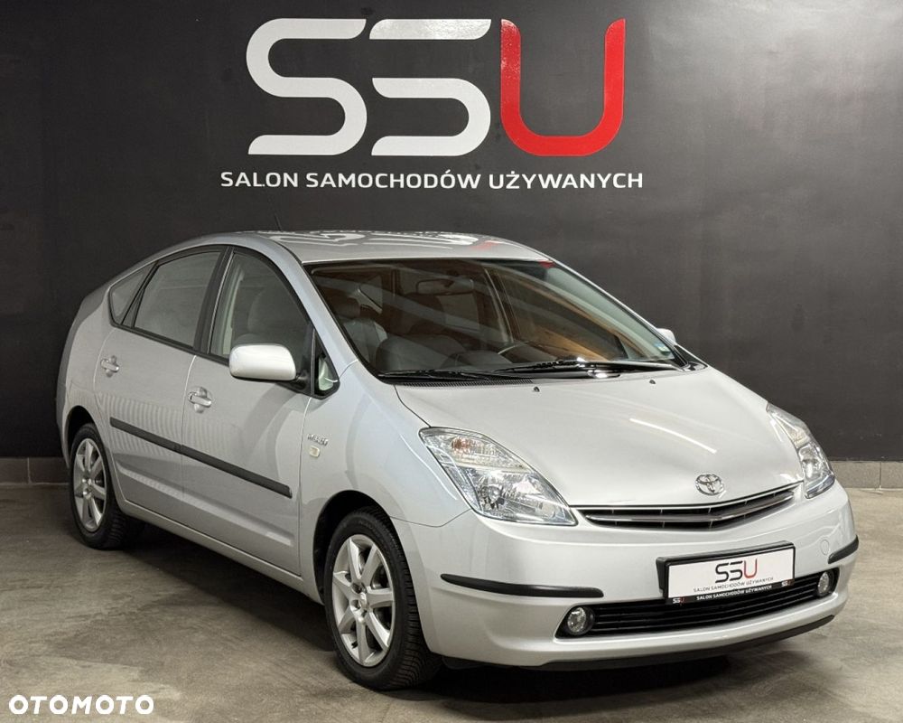 Toyota Prius (Hybrid) Sol - 9