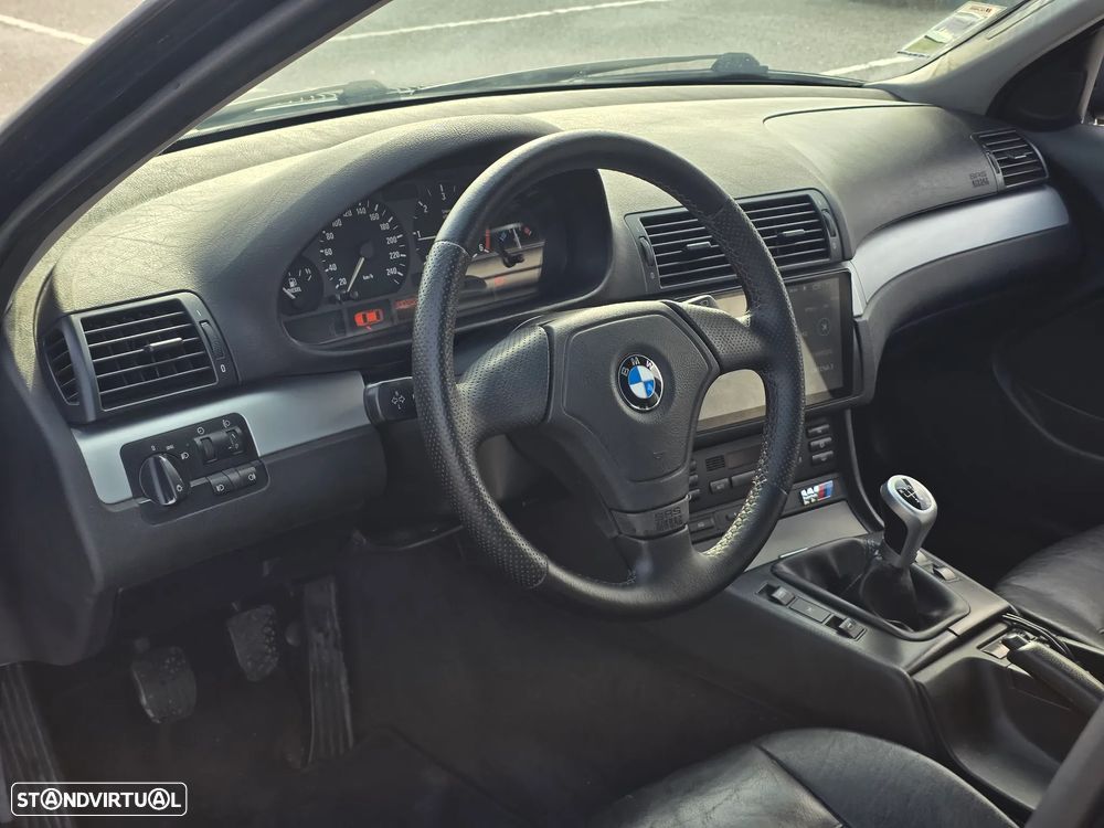 BMW 320 d - 11