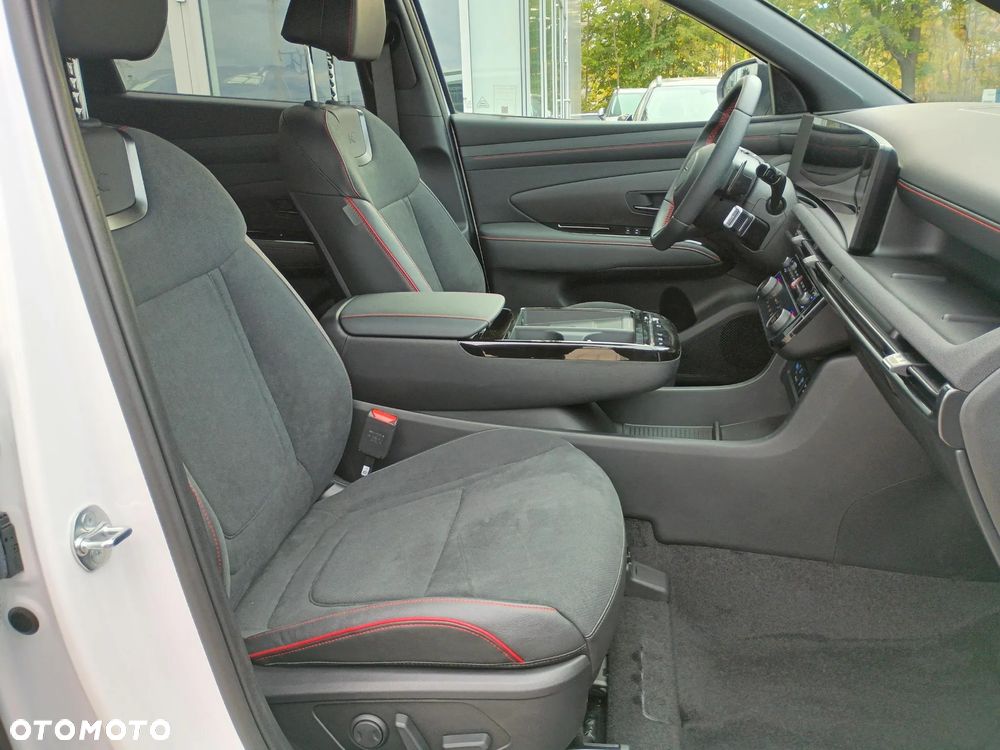 Hyundai Tucson 1.6 T-GDi HEV N-Line 2WD - 21