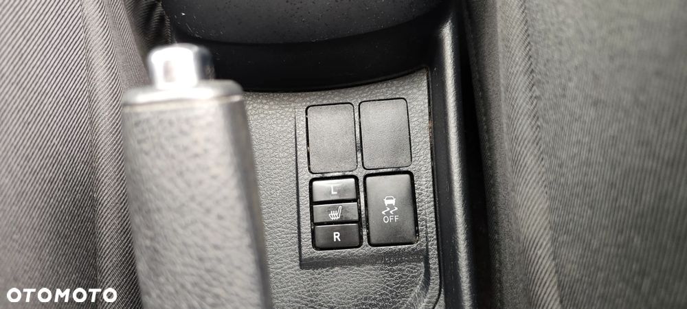 Toyota Yaris 1.4 D-4D Premium EU6 - 20