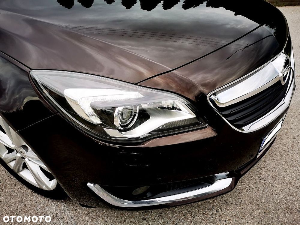 Opel Insignia - 25