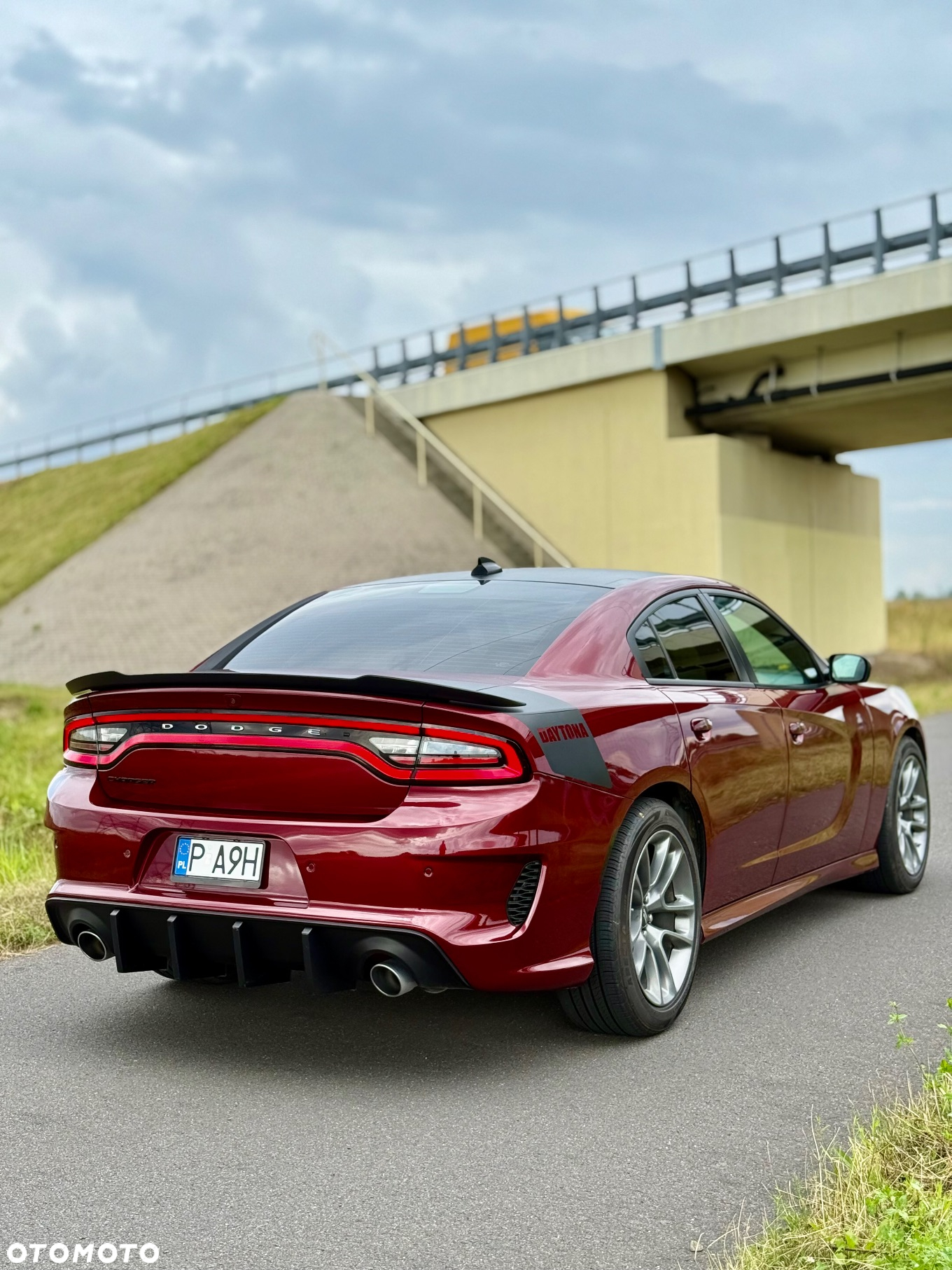 Dodge Charger 5.7 R/T Daytona - 4