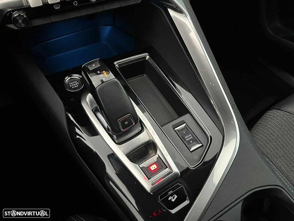 Peugeot 3008 1.5 BlueHDi Allure EAT8 - 7