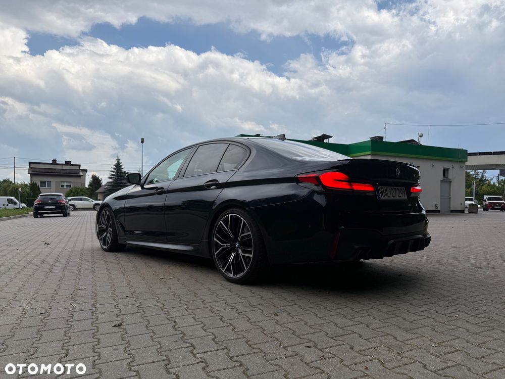 BMW Seria 5 M550i xDrive sport - 1