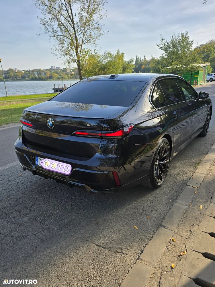BMW Seria 7 - 17