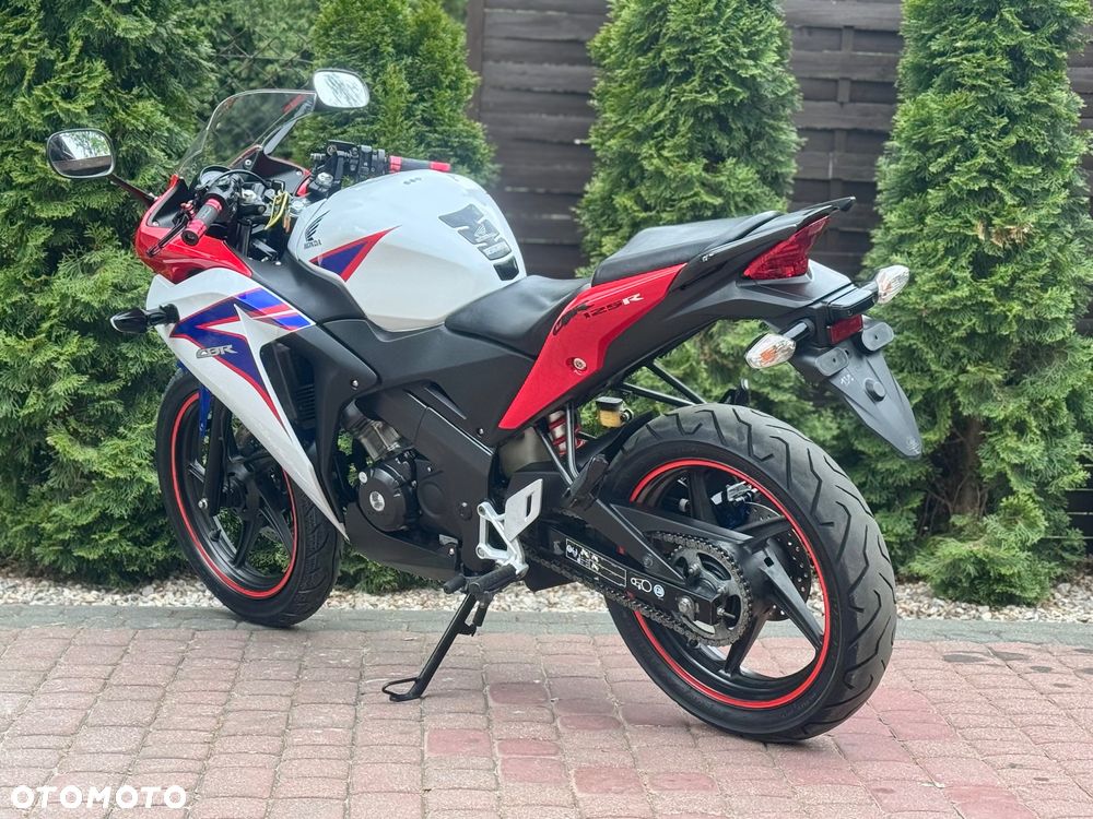 Honda CBR - 8