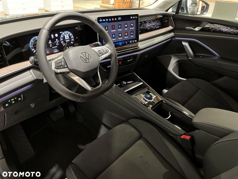 Volkswagen Tayron 2.0 TDI SCR 4Mot Elegance DSG - 9