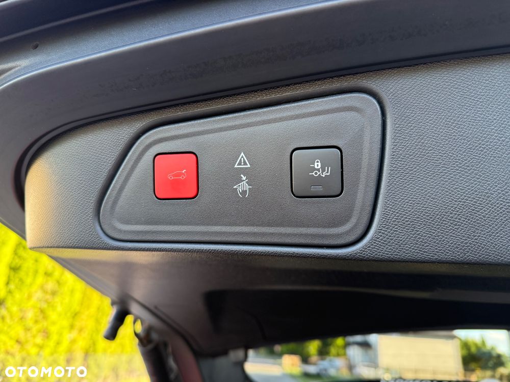 Peugeot 3008 THP 165 EAT6 Stop & Start Allure - 19
