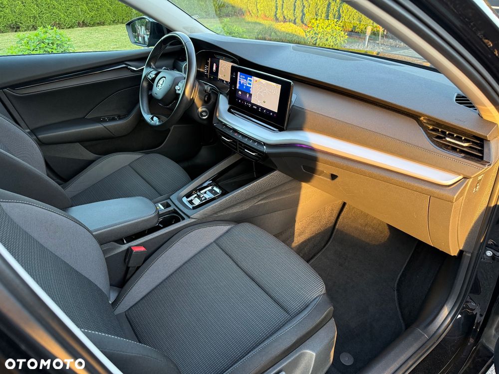 Skoda Octavia 2.0 TDI Elegance DSG - 37