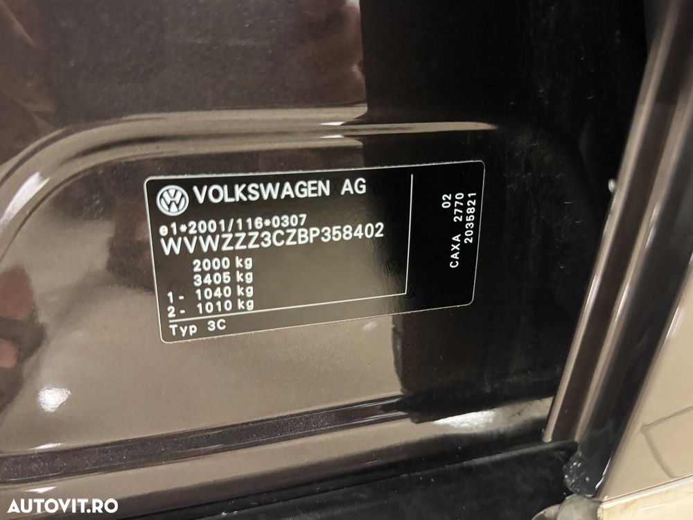 Volkswagen Passat 1.4 TSI BlueMotion Technology Highline - 26