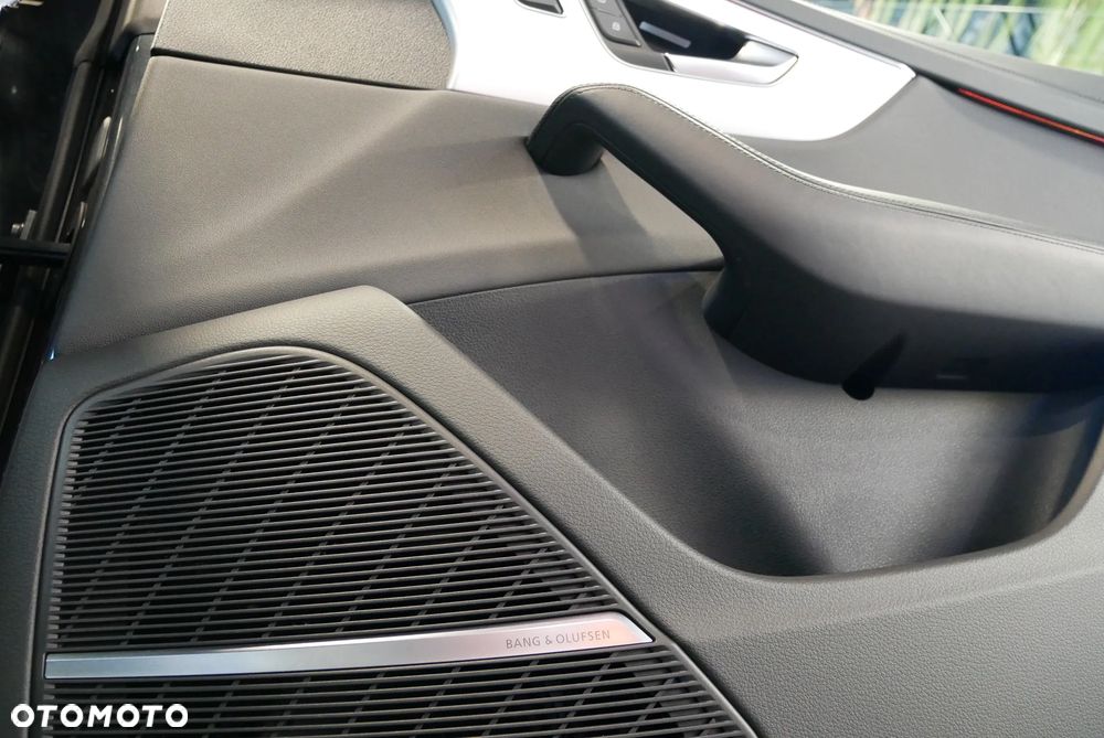 Audi Q8 50 TDI mHEV Quattro Tiptronic - 29