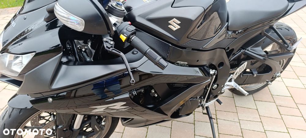 Suzuki GSX-R - 15