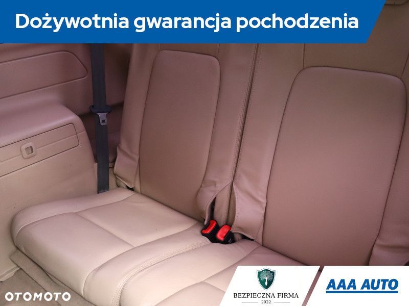 Chevrolet Captiva - 23
