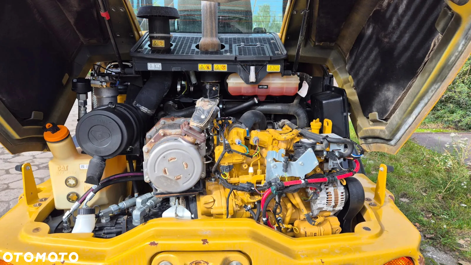 Caterpillar 907 M - 7
