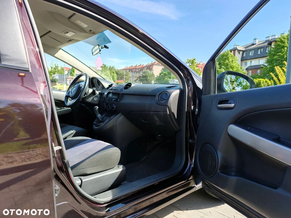 Mazda 2 1.3 Exclusive - 13