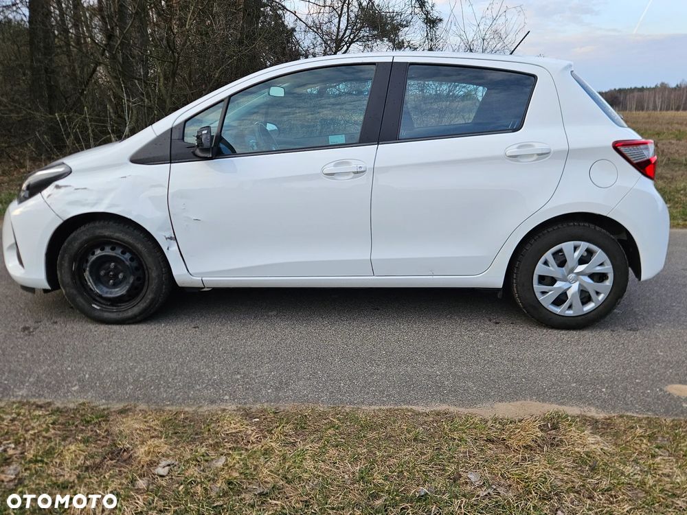 Toyota Yaris 1.5 Premium - 7