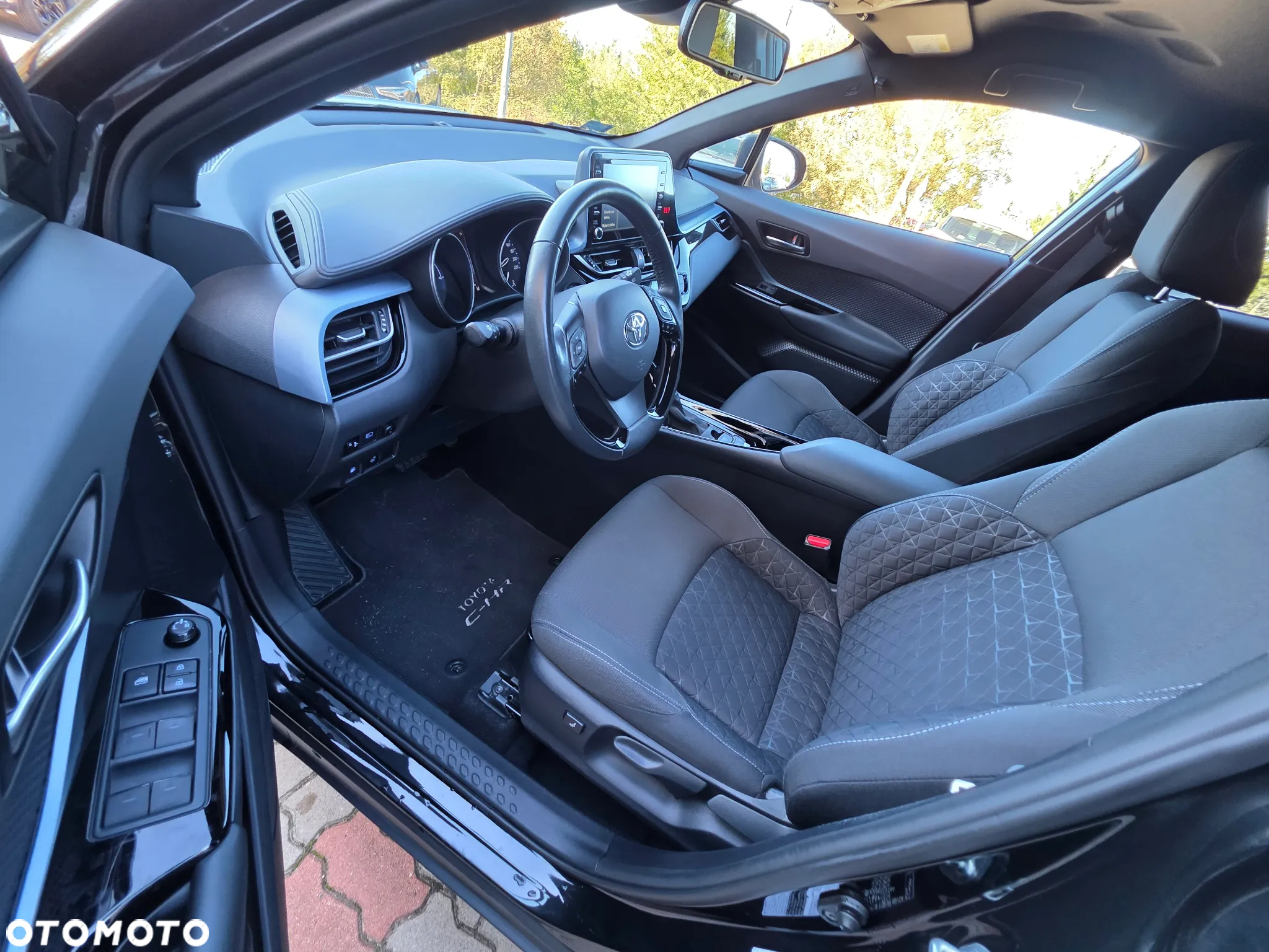 Toyota C-HR 2.0 Hybrid Style - 13