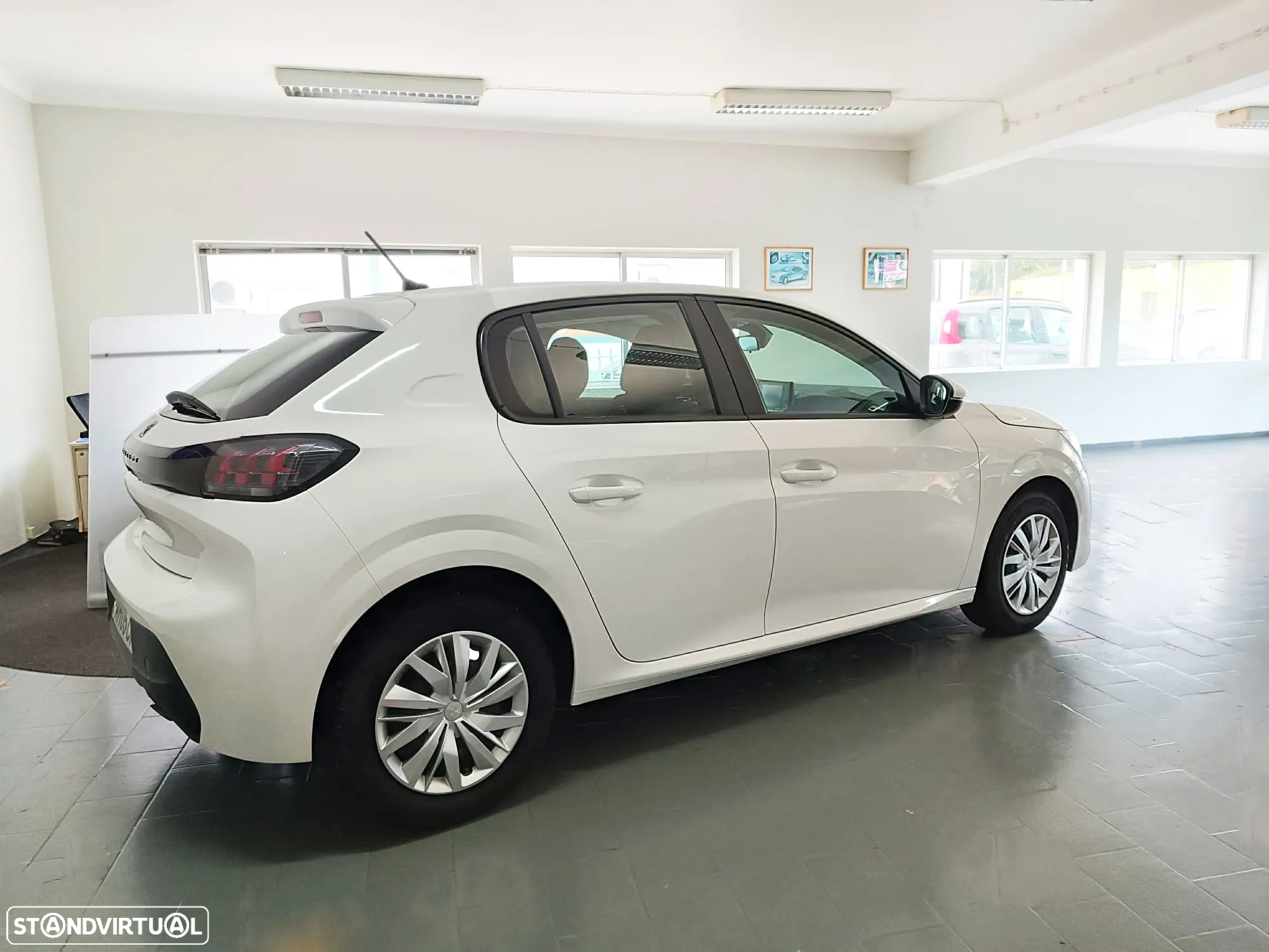 Peugeot 208 1.2 PureTech Active - 6