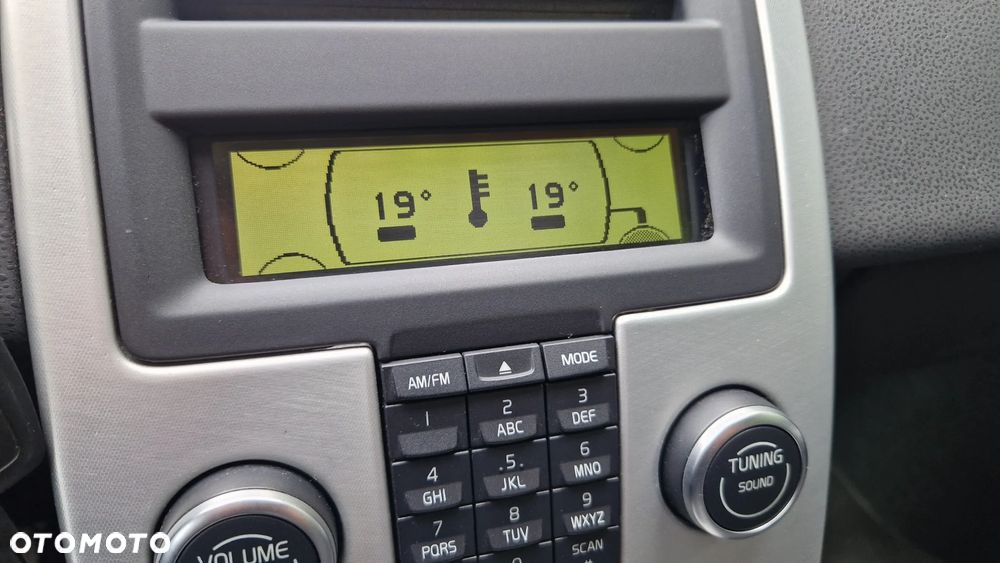 Volvo V50 D3 Momentum - 17