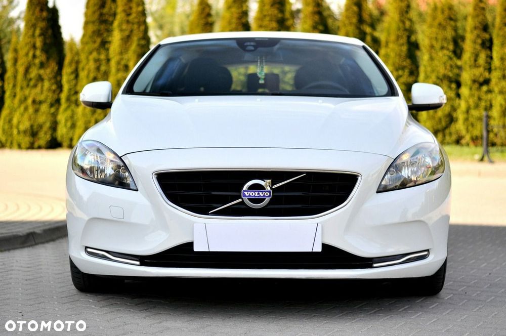 Volvo V40 D2 Momentum - 28