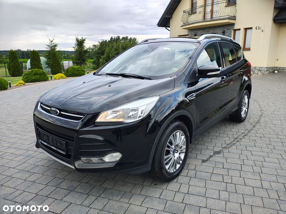Ford Kuga - 1
