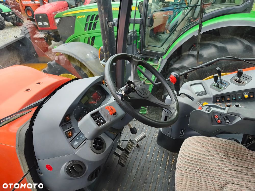 Kubota M 135 GX - 13