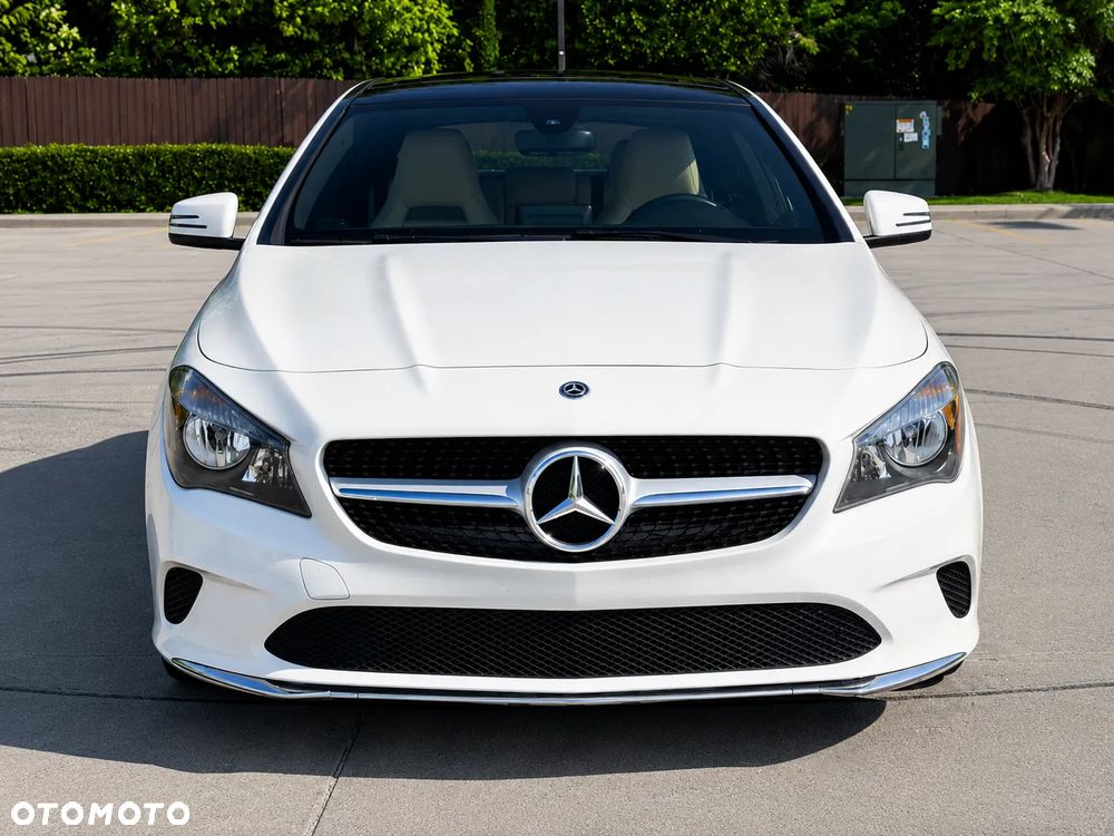 Mercedes-Benz CLA 250 4Matic 7G-DCT - 8