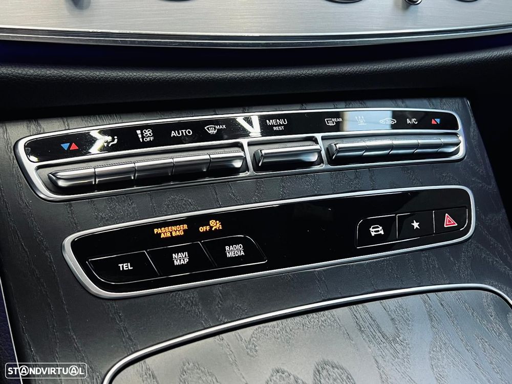 Mercedes-Benz E 300 de AMG Line - 30