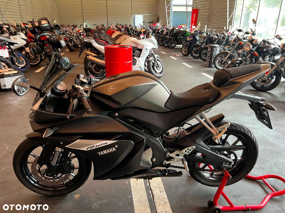 Yamaha YZF - 5