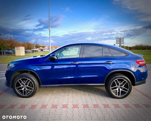 Mercedes-Benz GLE - 10