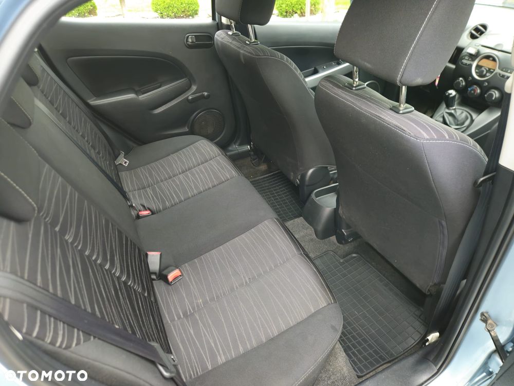 Mazda 2 - 19