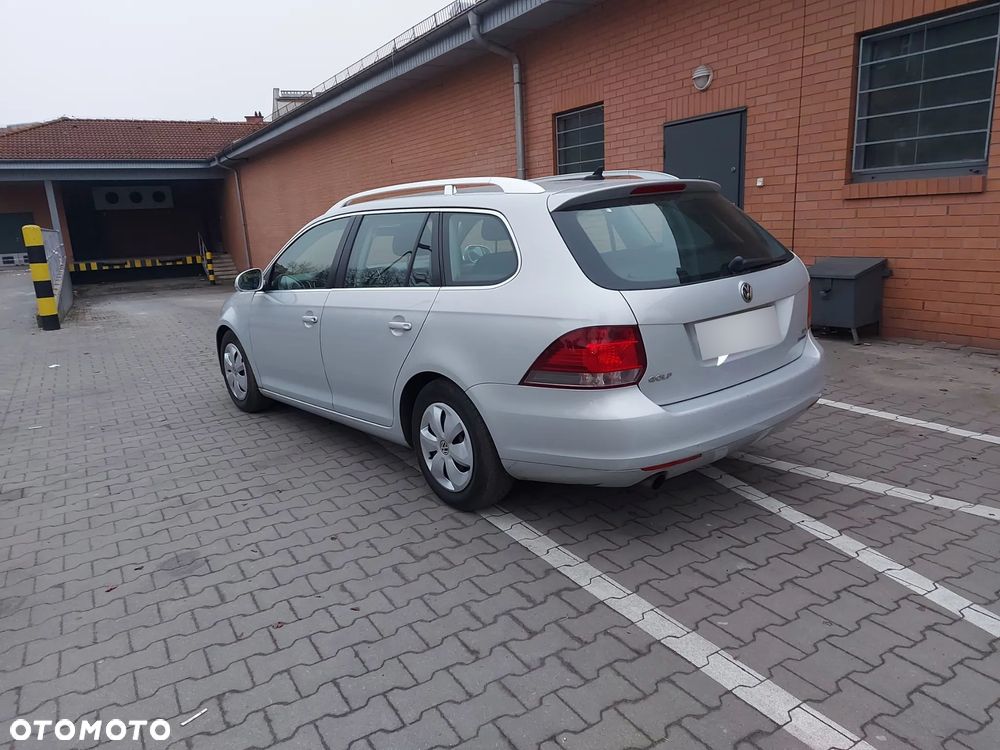 Volkswagen Golf 1.6 TDI DPF BlueMotion Technology Comfortline - 5