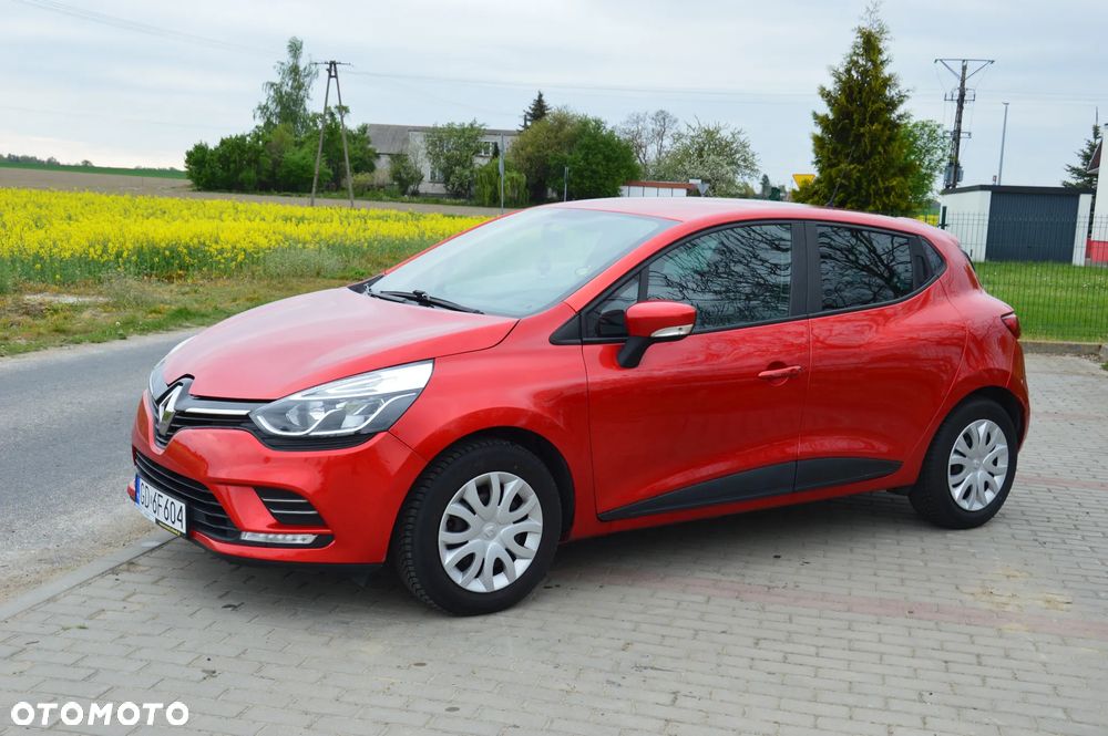 Renault Clio - 1