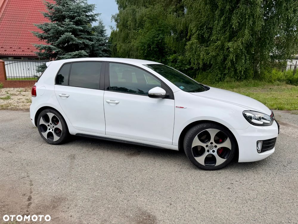 Volkswagen Golf 2.0 TSI GTI DSG - 13