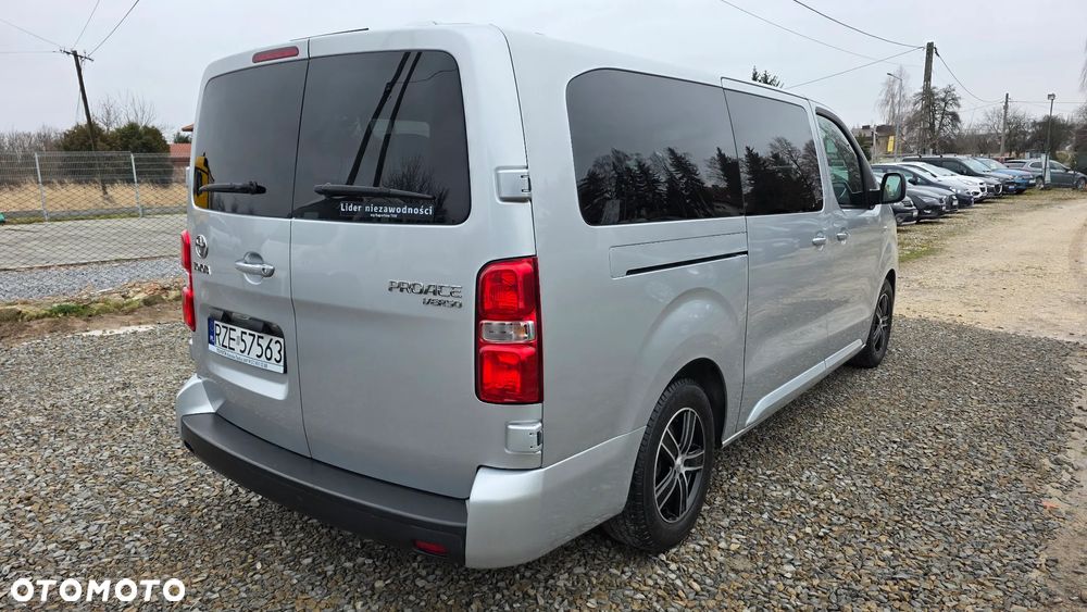 Toyota Proace Verso 2.0 D4-D Long Family - 5