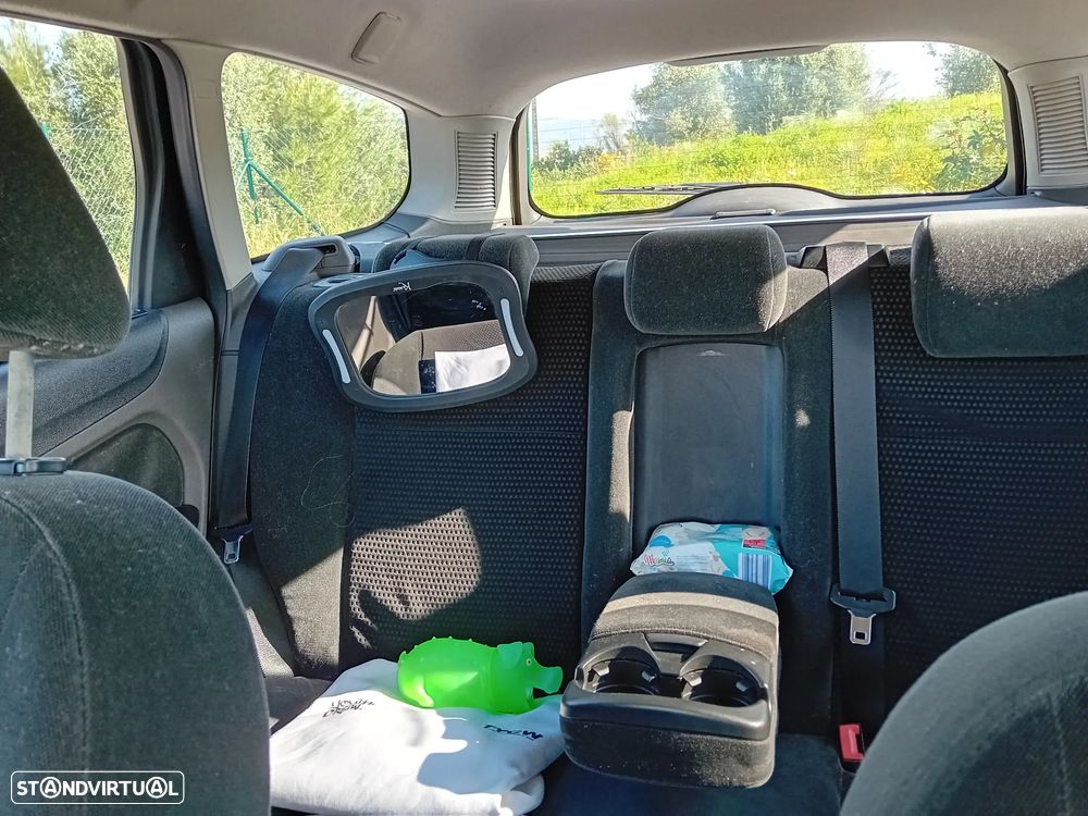 Ford Focus SW 1.6 TDCi Ghia - 6