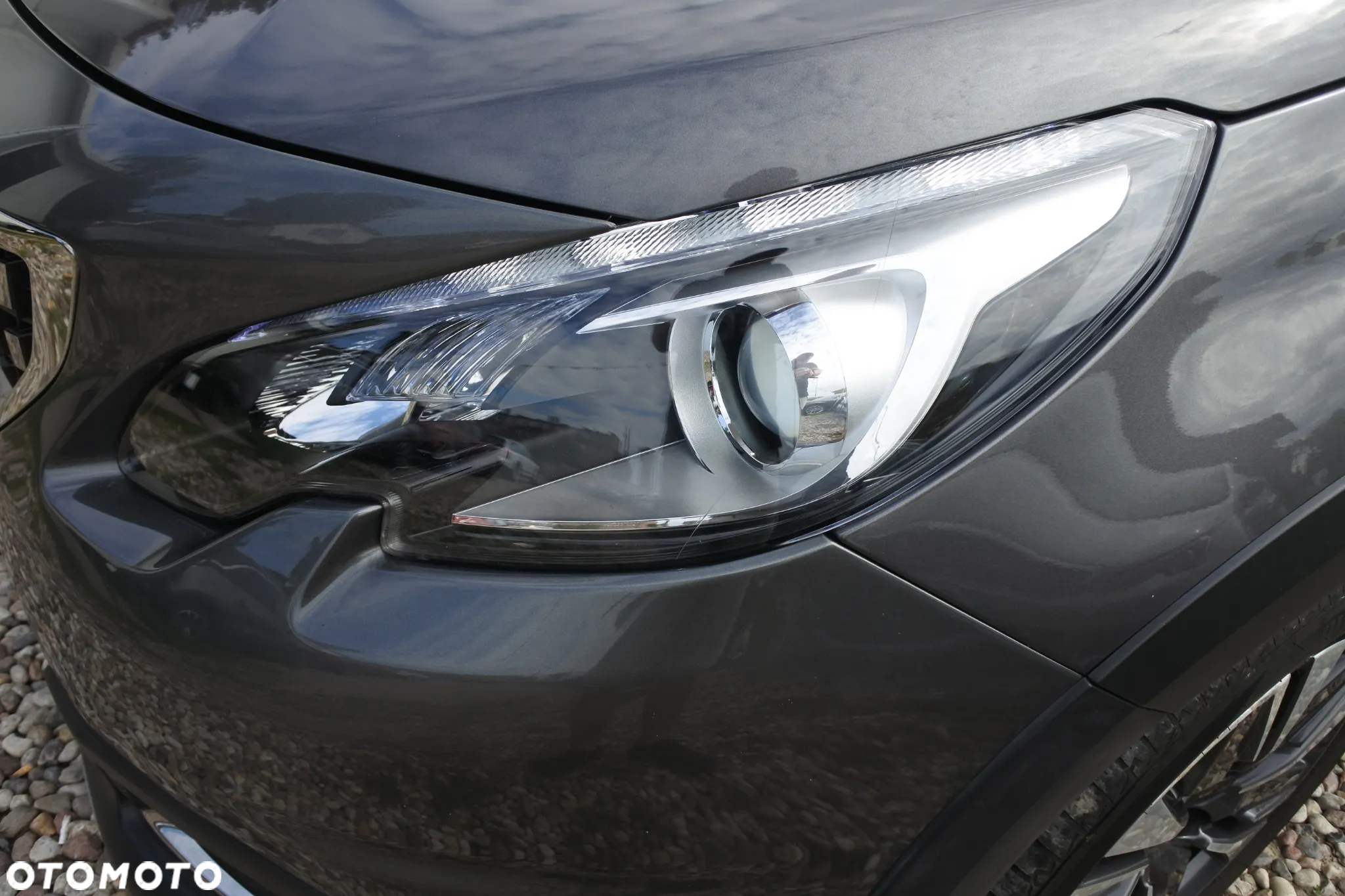 Peugeot 2008 PureTech 110 Stop&Start Allure - 24