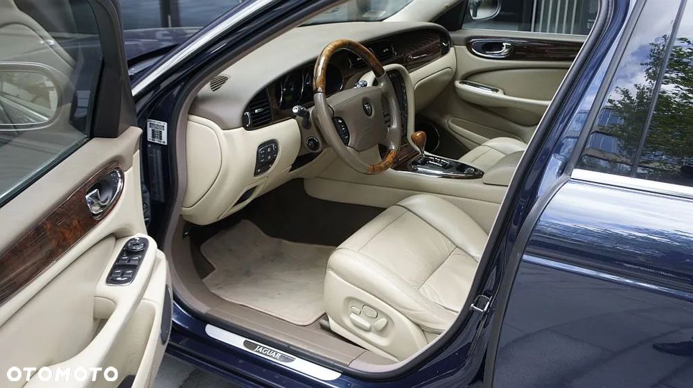 Jaguar XJ XJ6 2.7 D Sovereign - 13