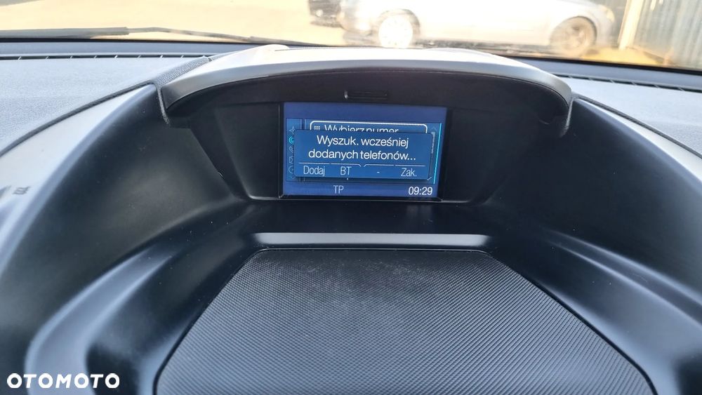 Ford Kuga 2.0 TDCi 4x4 Titanium - 36