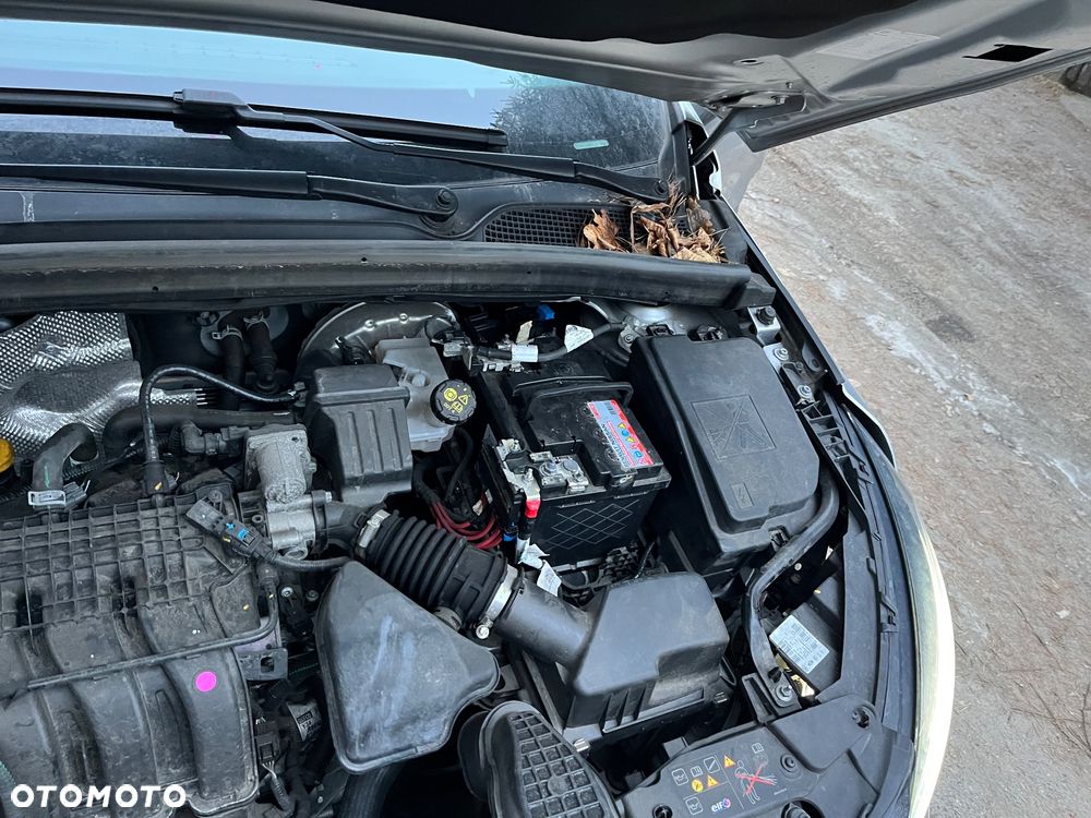 Renault Clio SCe 75 EXPERIENCE - 22