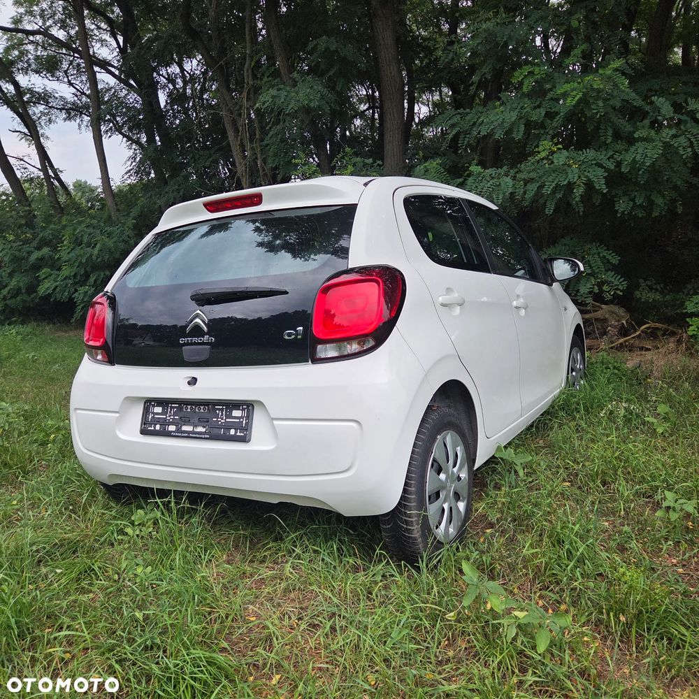 Citroën C1 1.0 VTi Shine EU6 - 8