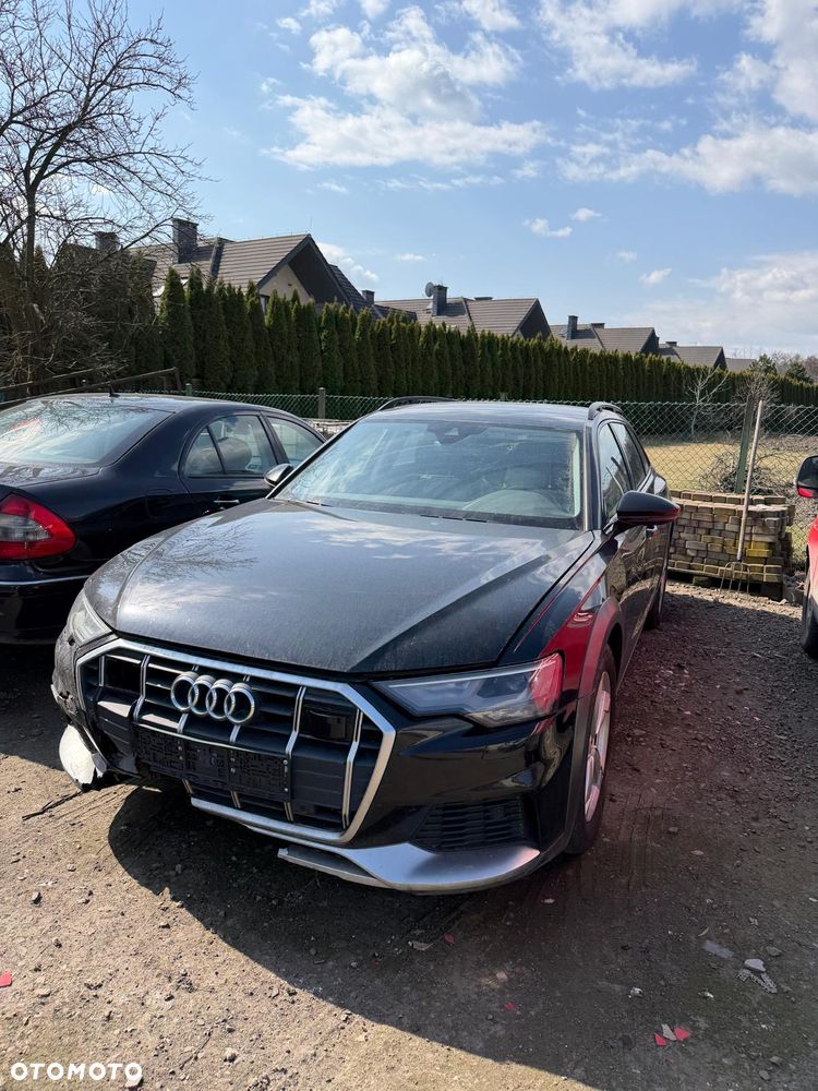 Audi A6 Allroad - 1